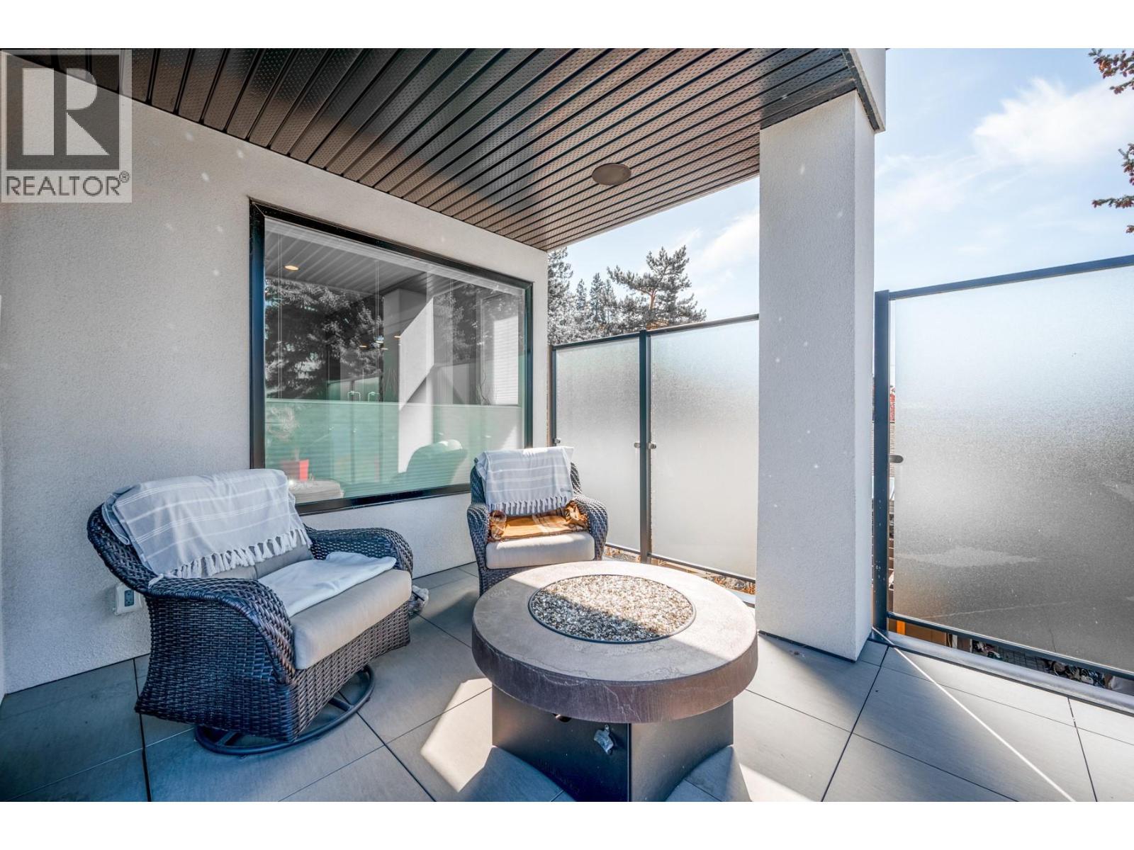 11537 Okanagan Centre Road W. Lake Country, British Columbia