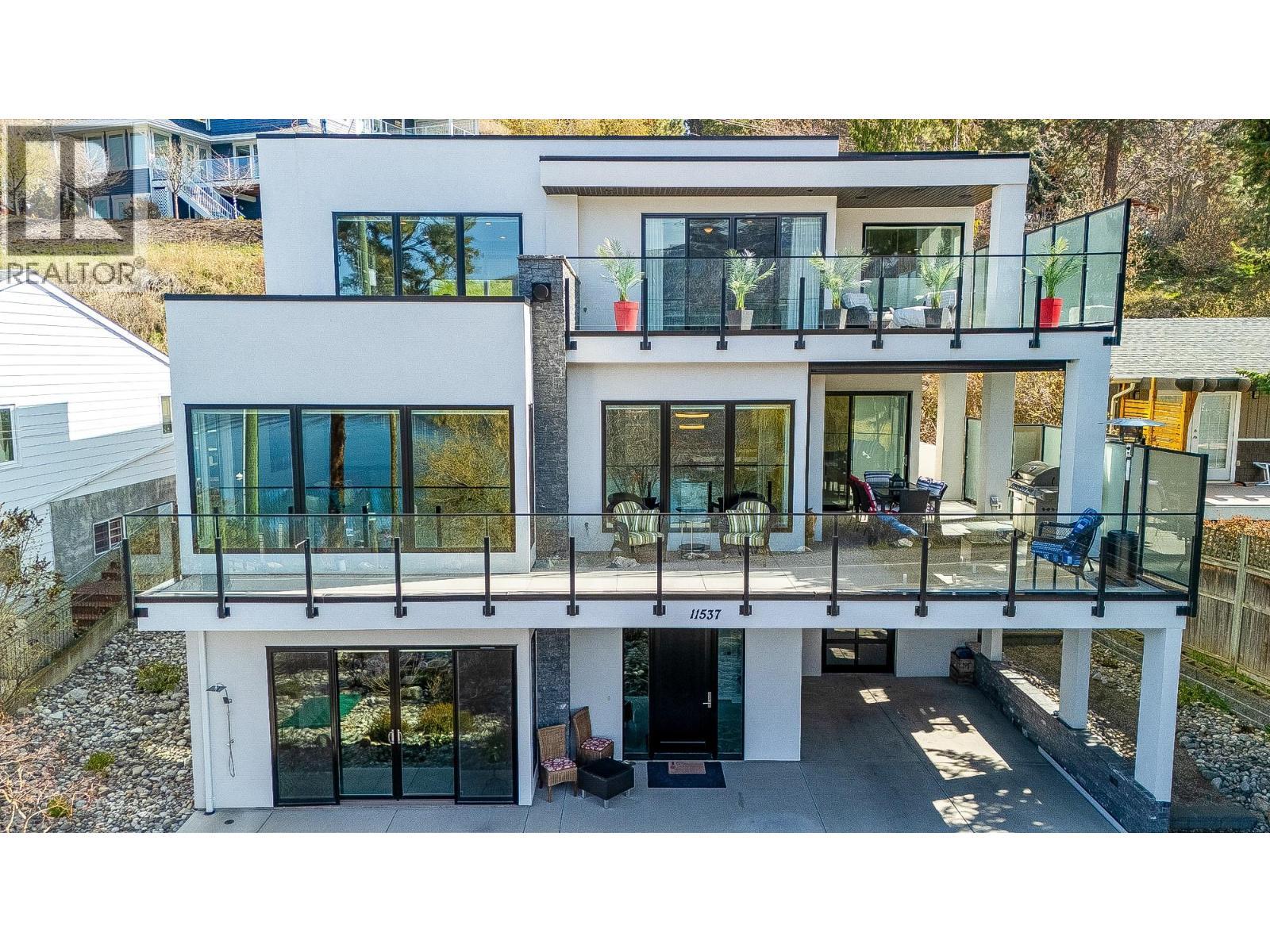 11537 Okanagan Centre Road W. Lake Country, British Columbia