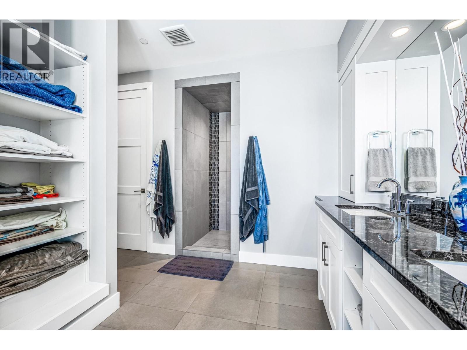 11537 Okanagan Centre Road W. Lake Country, British Columbia