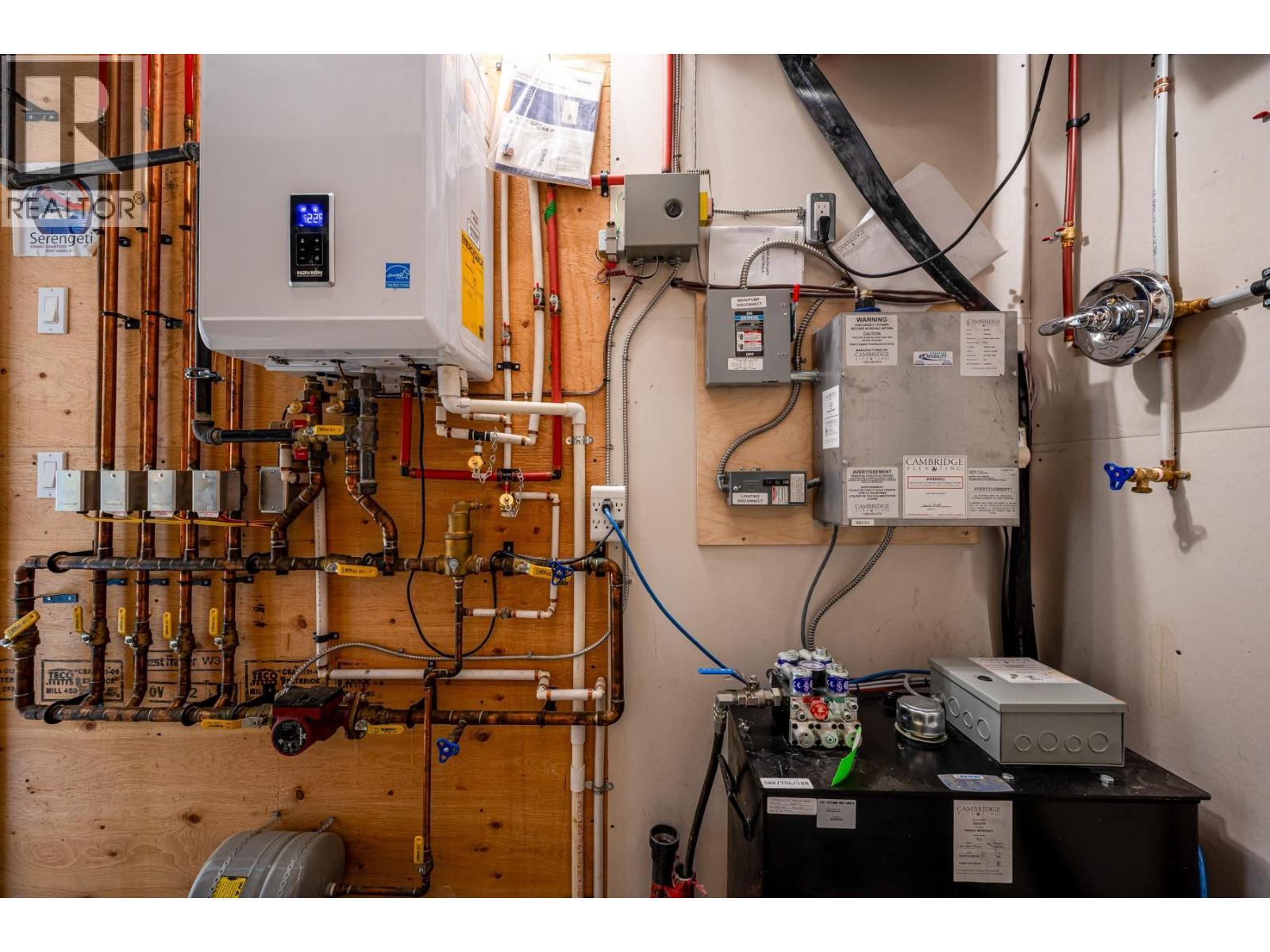 11537 Okanagan Centre Road W. Lake Country, British Columbia