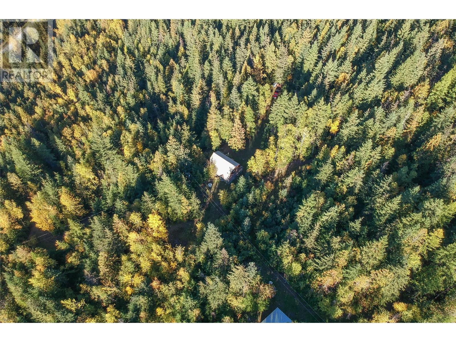 3217 Lumby Mabel Lake Road. Lumby, British Columbia