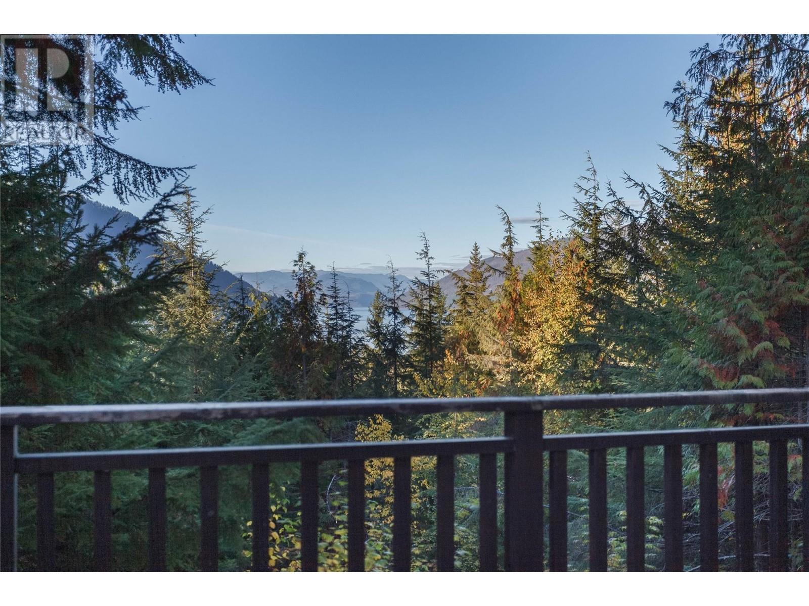 3217 Lumby Mabel Lake Road. Lumby, British Columbia