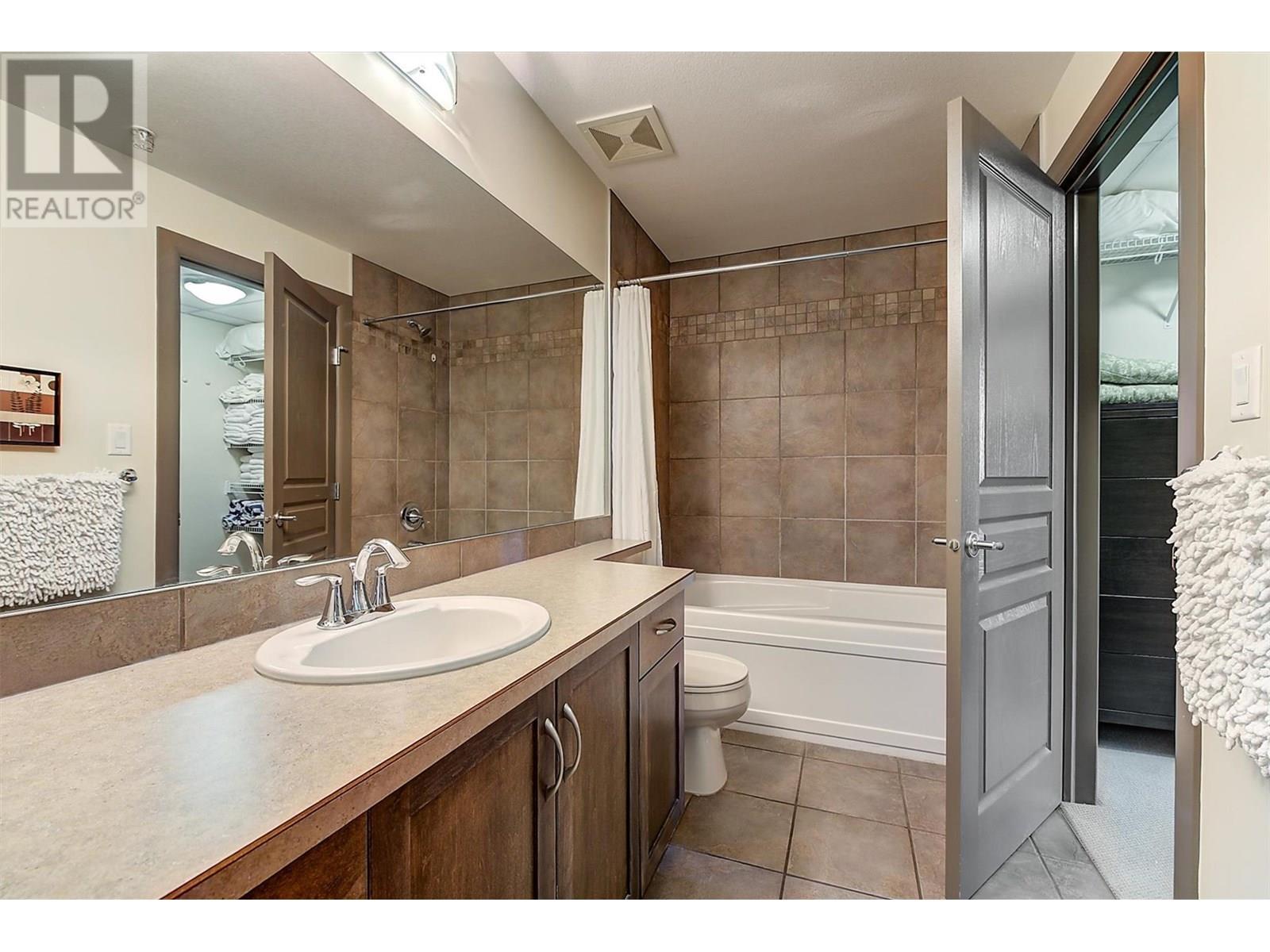 654 Cook Road Unit# 644. Kelowna, British Columbia