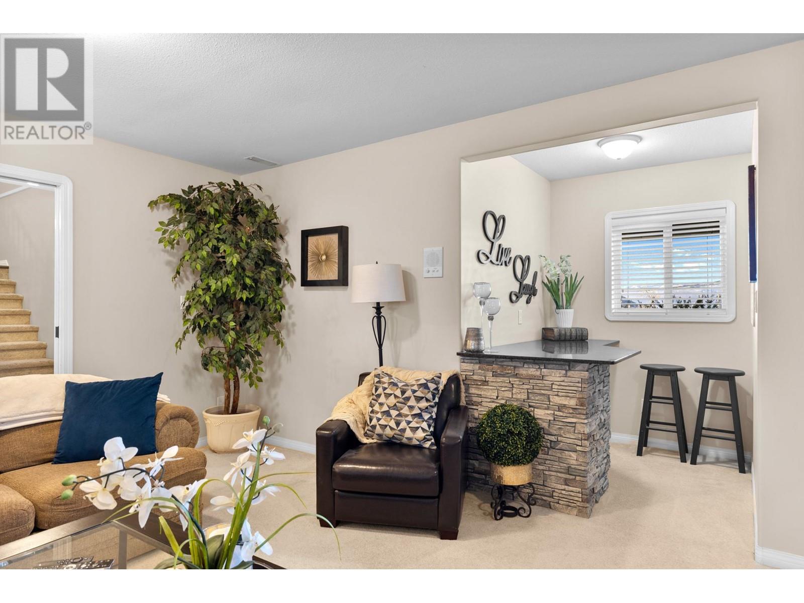 7115 Tronson Road. Vernon, British Columbia