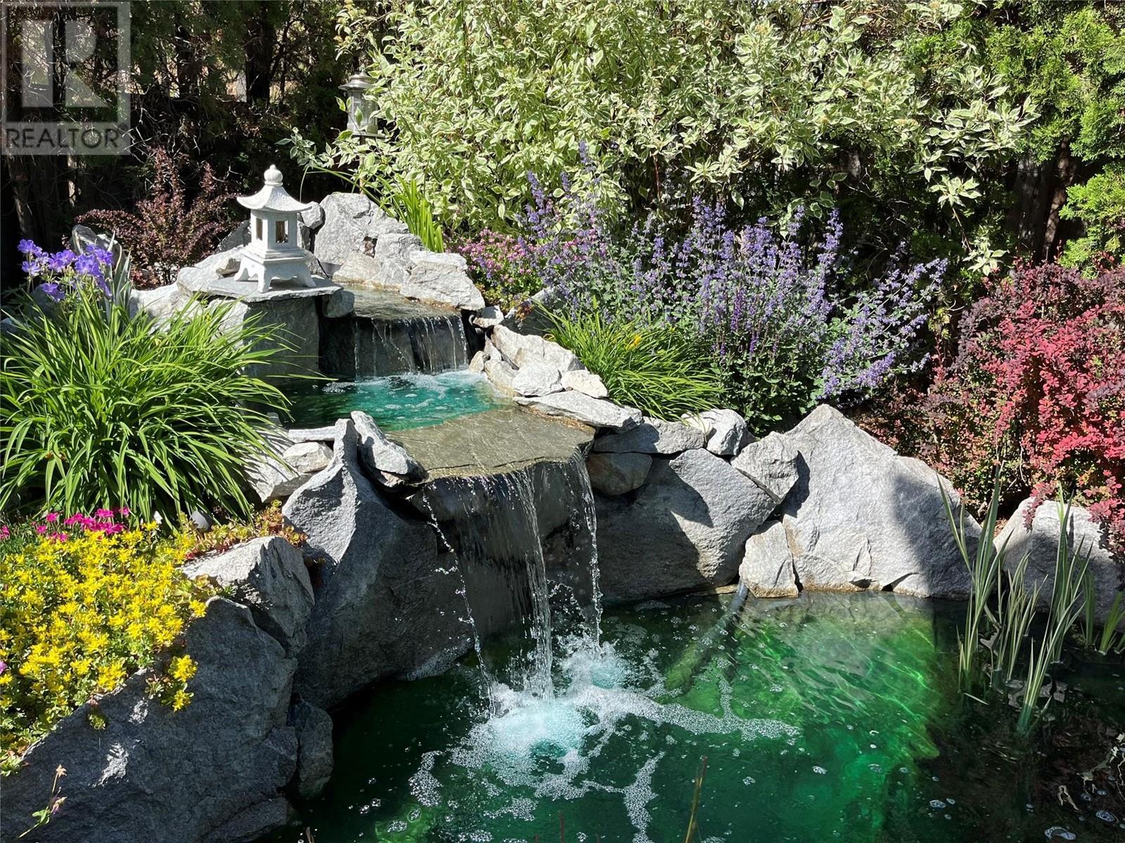 7115 Tronson Road. Vernon, British Columbia