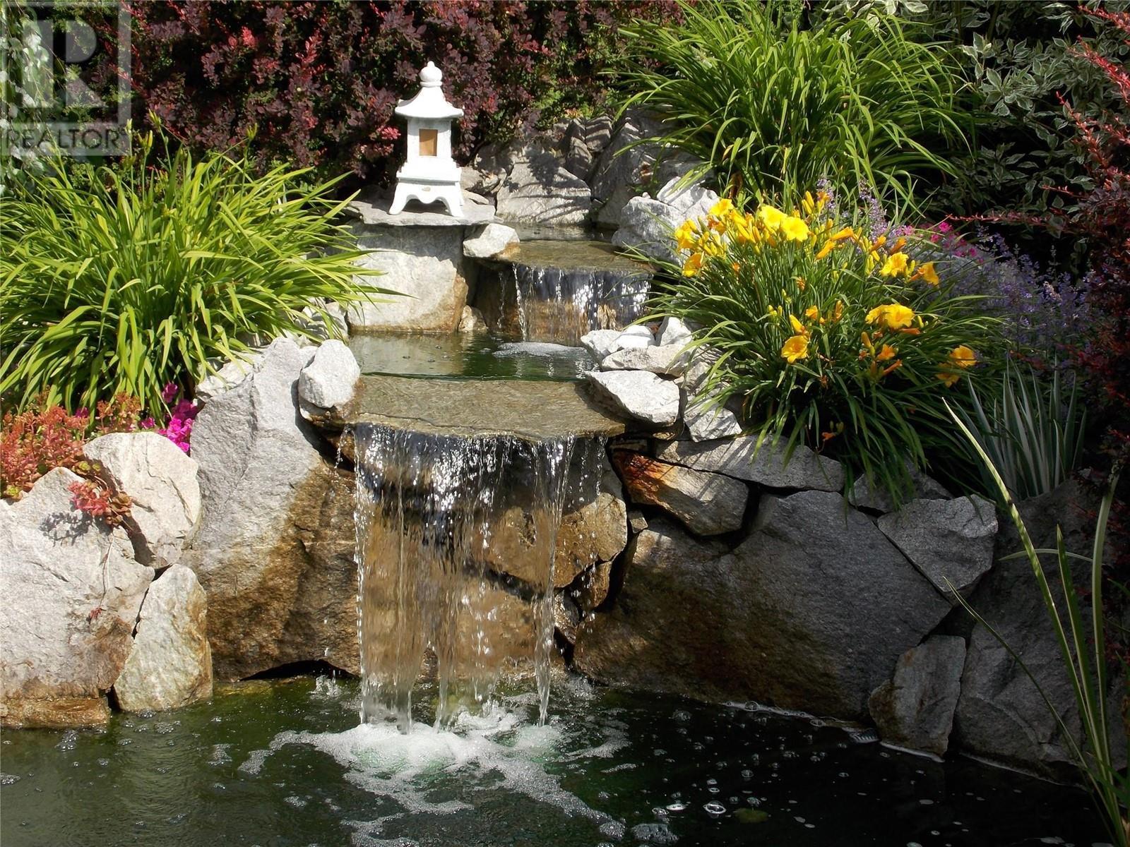 7115 Tronson Road. Vernon, British Columbia