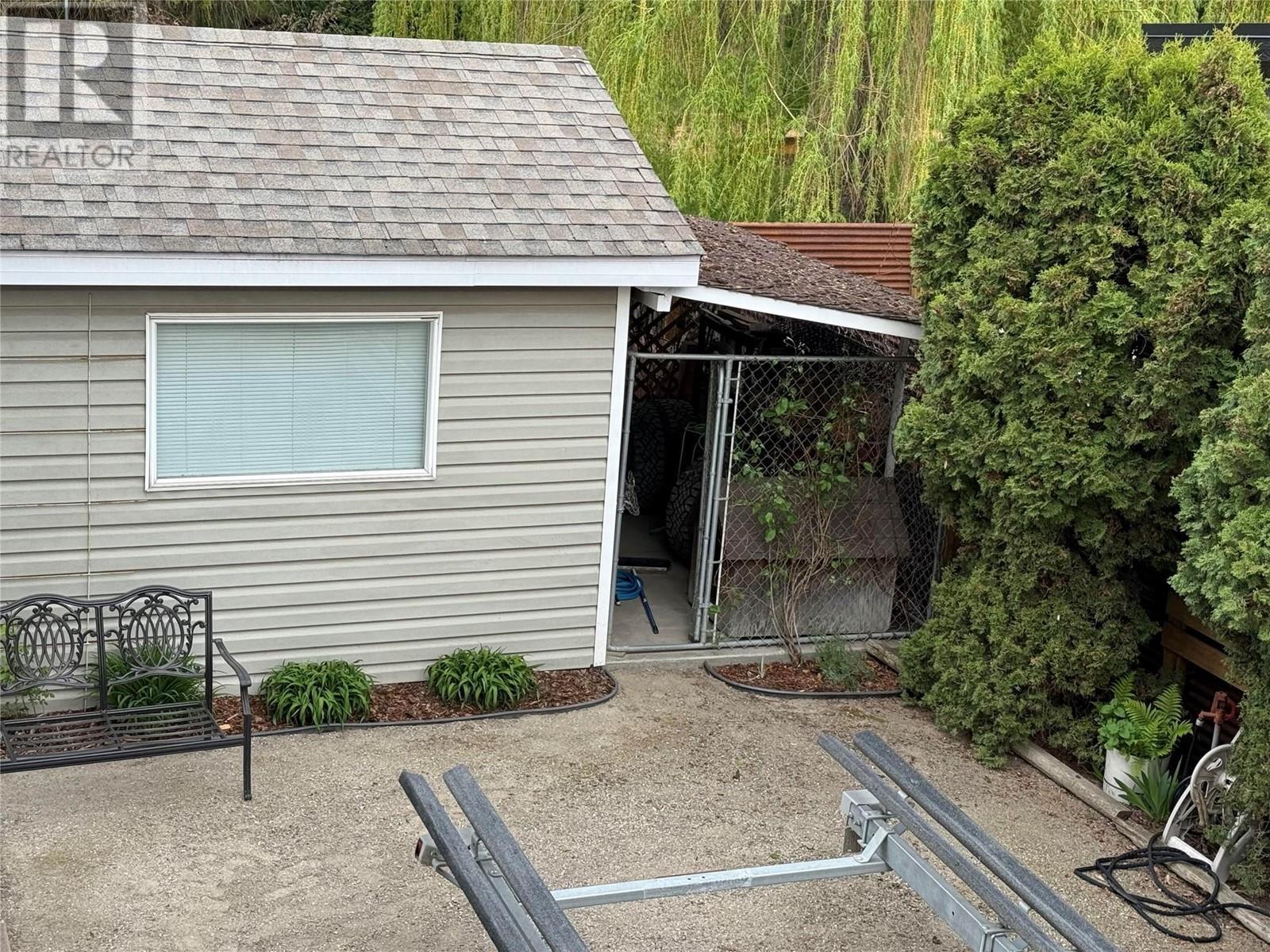 7115 Tronson Road. Vernon, British Columbia