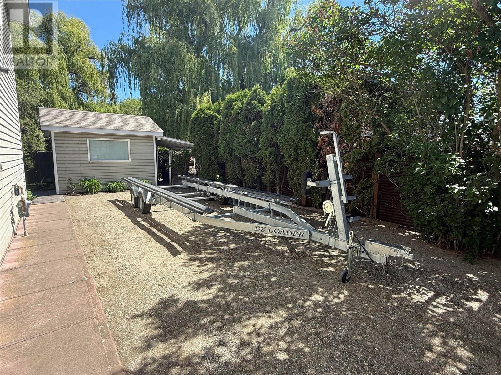 7115 Tronson Road. Vernon, British Columbia