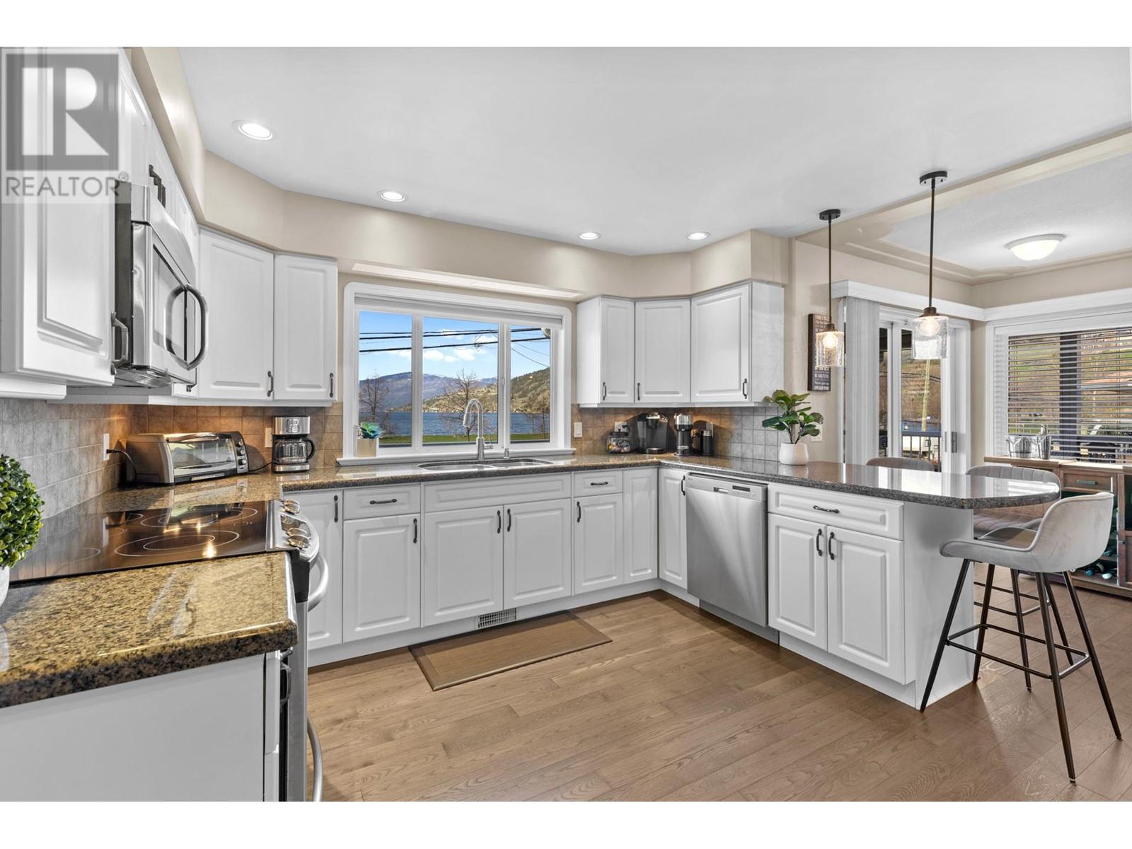 7115 Tronson Road. Vernon, British Columbia