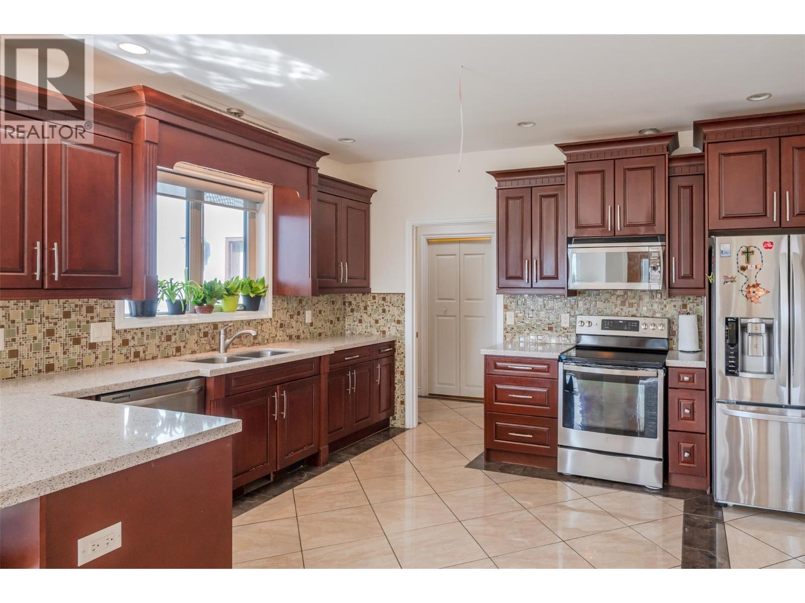 1095 Fairview Road. Oliver, British Columbia