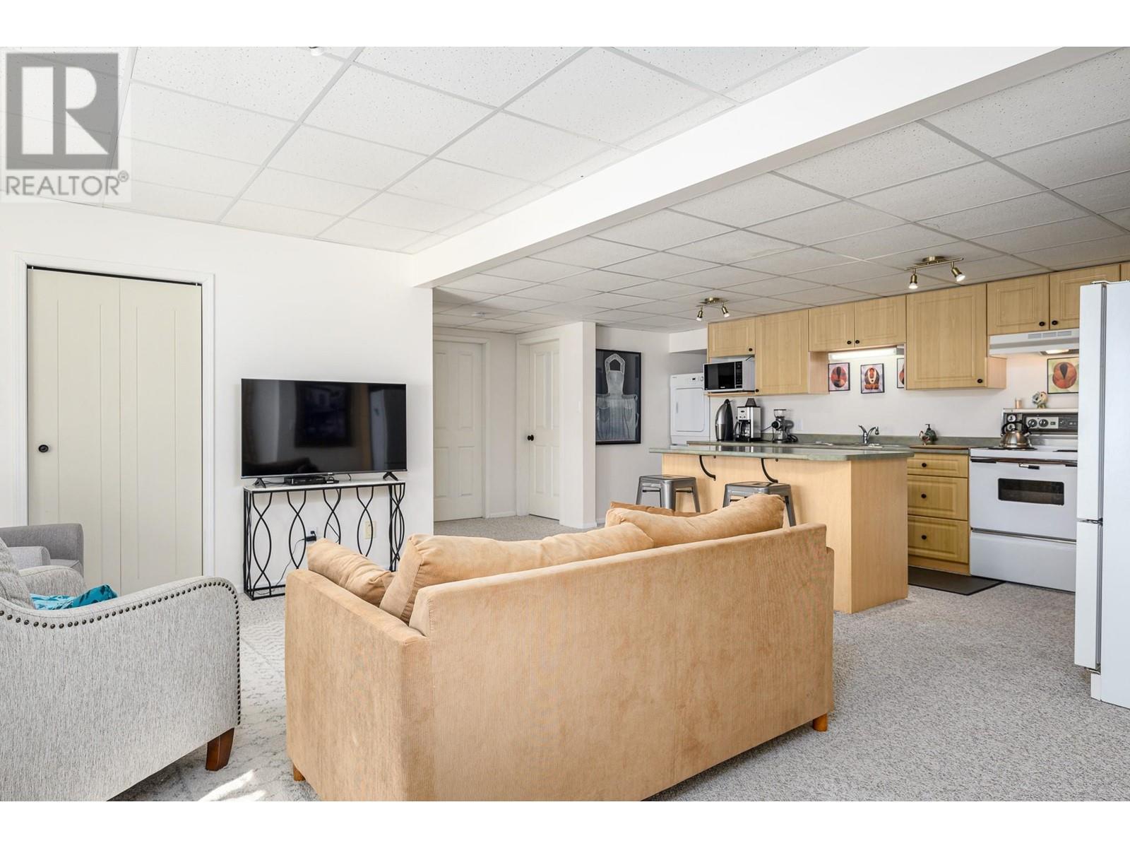 7448 Old Stamp Mill Road. Vernon, British Columbia