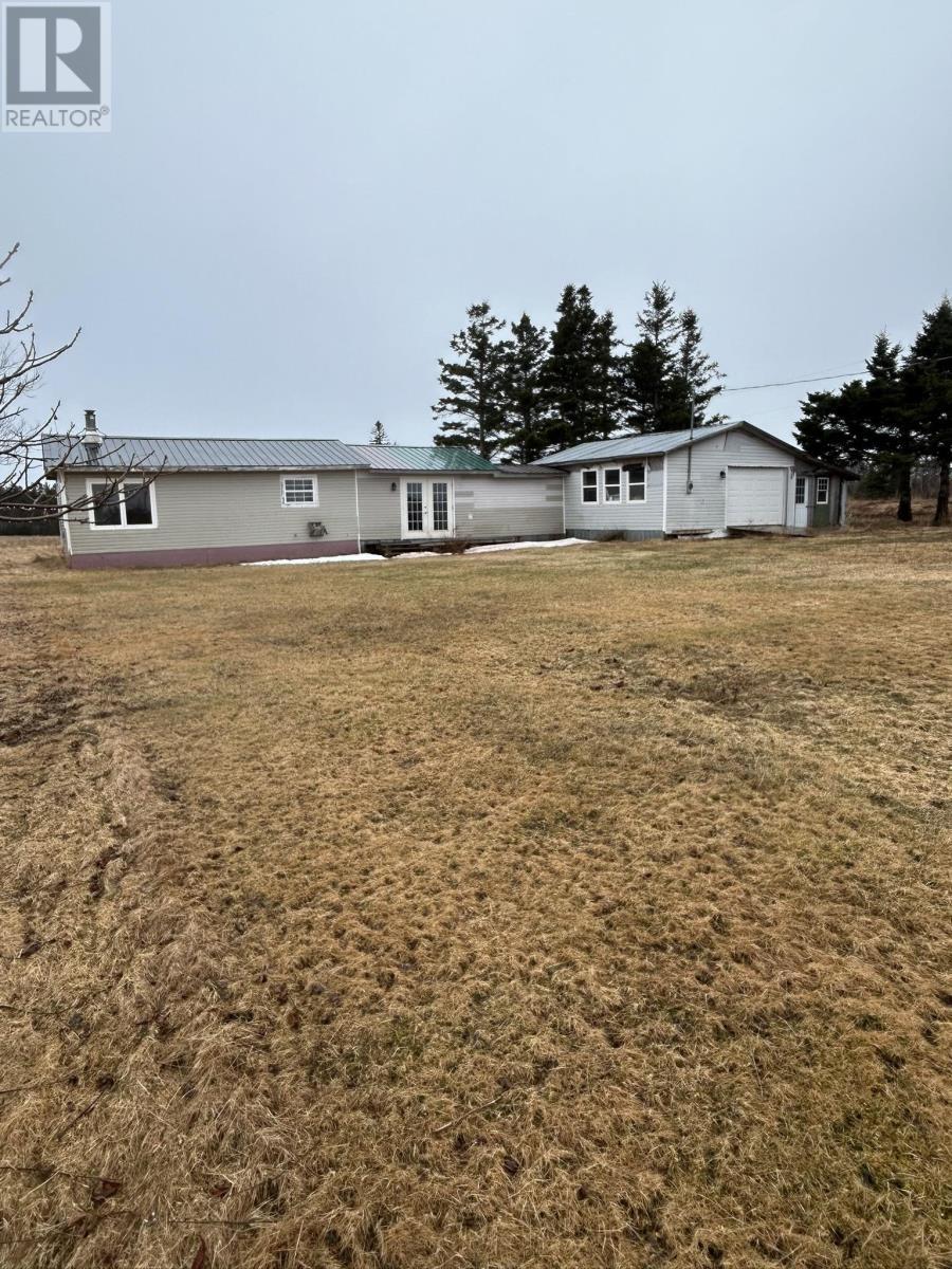 2960 East Point Road, Kingsboro