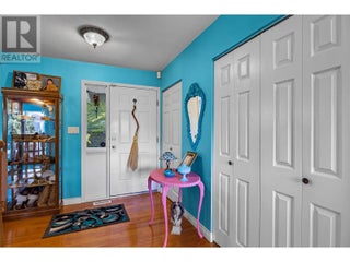 2504 Forest Drive. Blind Bay, British Columbia