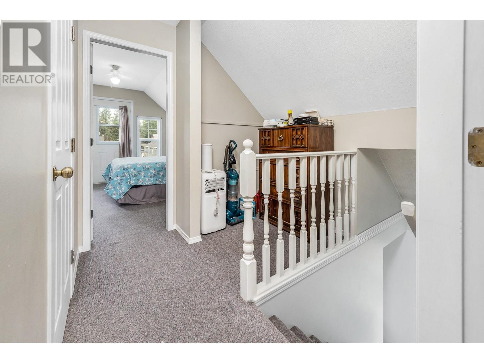 441 Hummingbird Avenue. Vernon, British Columbia