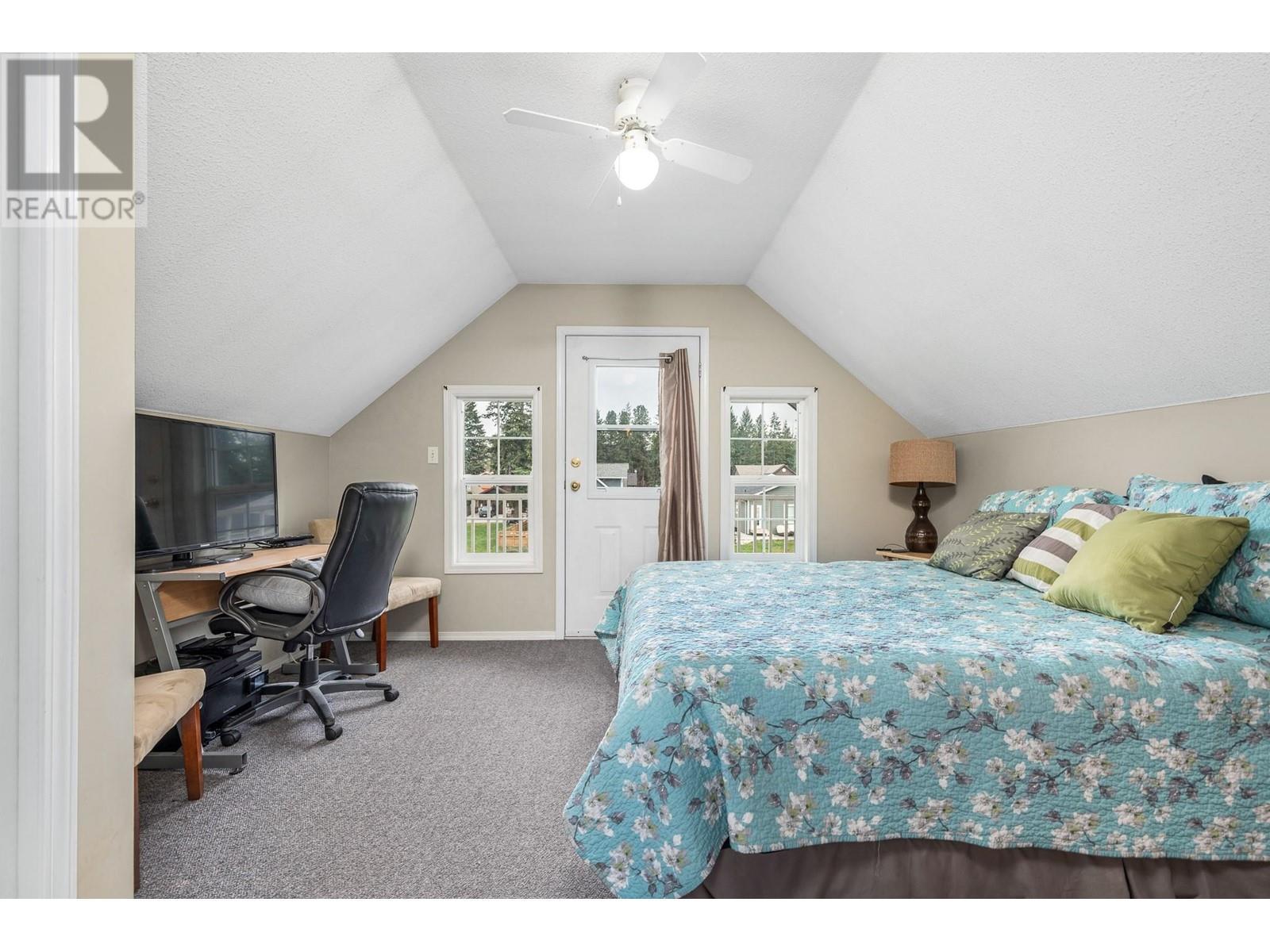 441 Hummingbird Avenue. Vernon, British Columbia