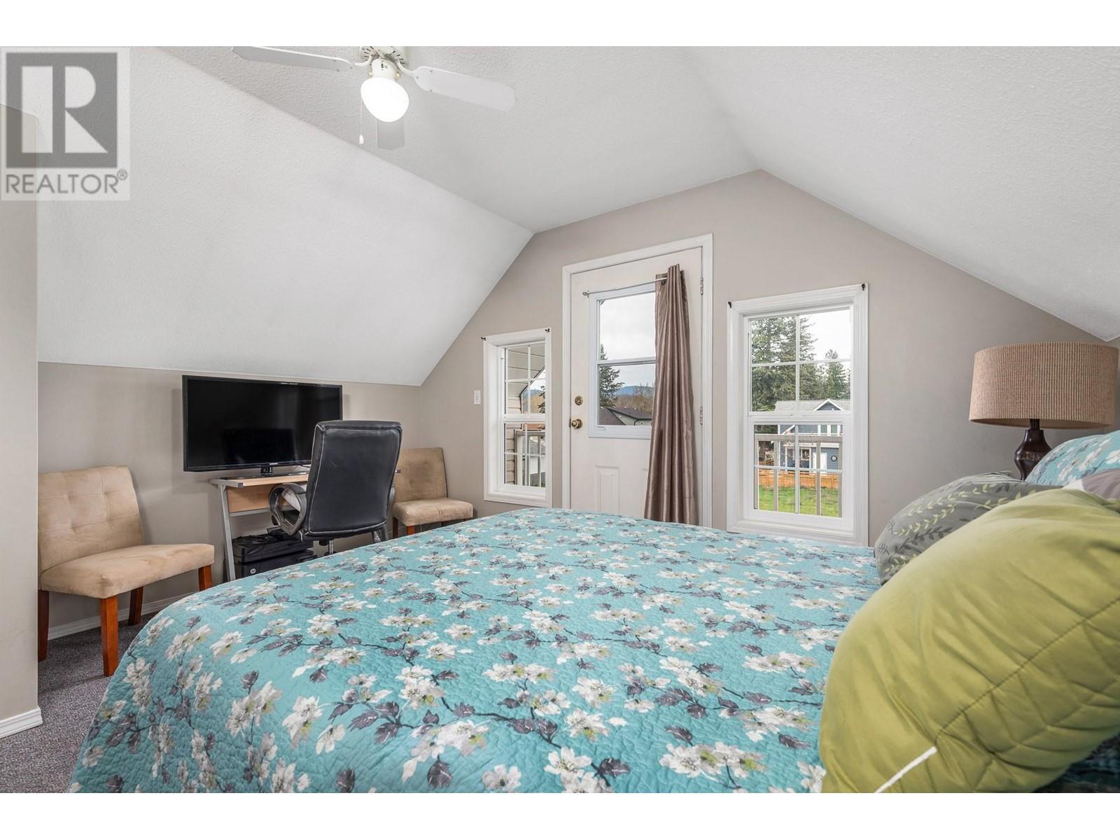 441 Hummingbird Avenue. Vernon, British Columbia