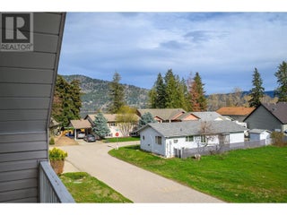 441 Hummingbird Avenue. Vernon, British Columbia