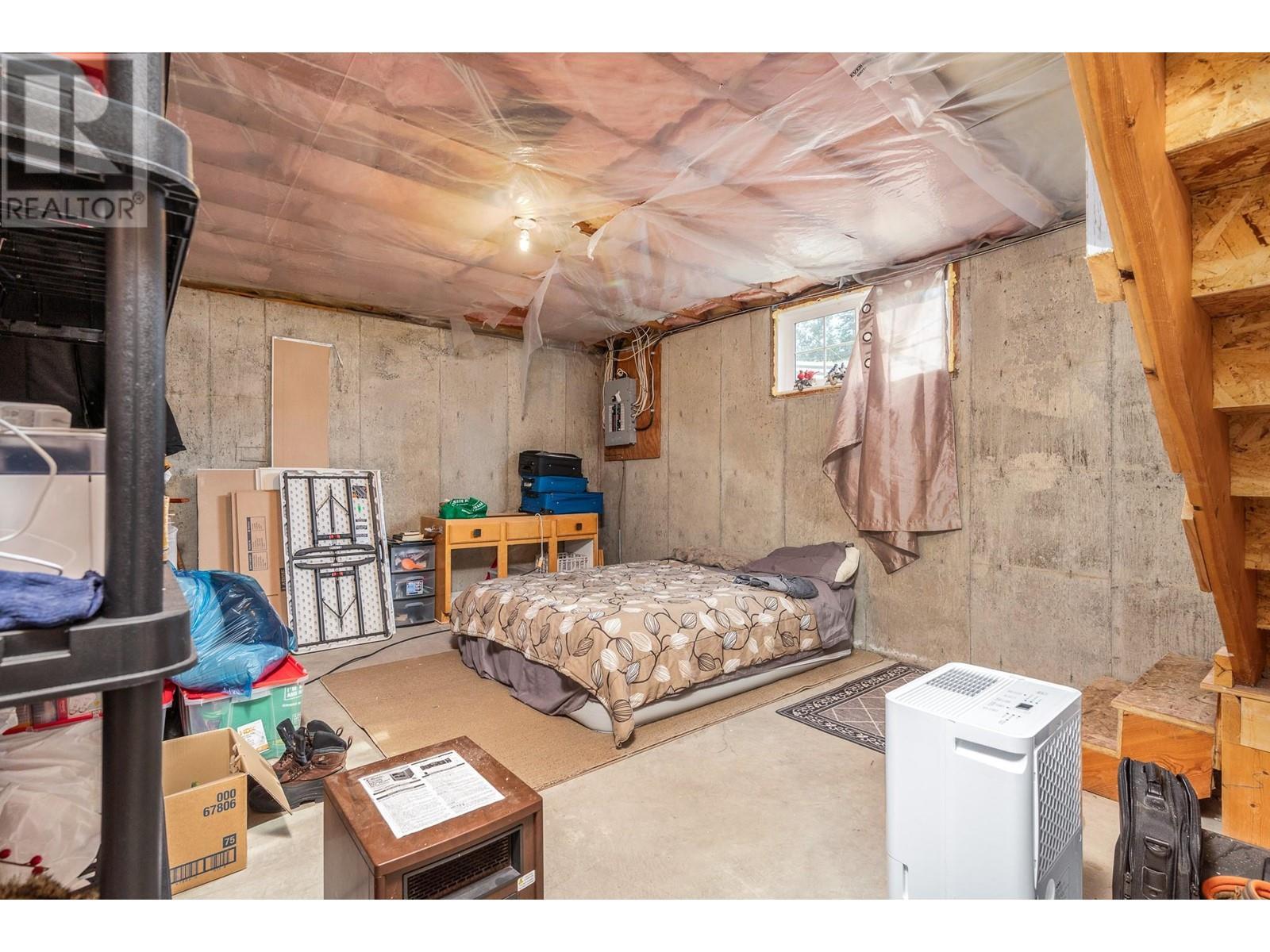 441 Hummingbird Avenue. Vernon, British Columbia