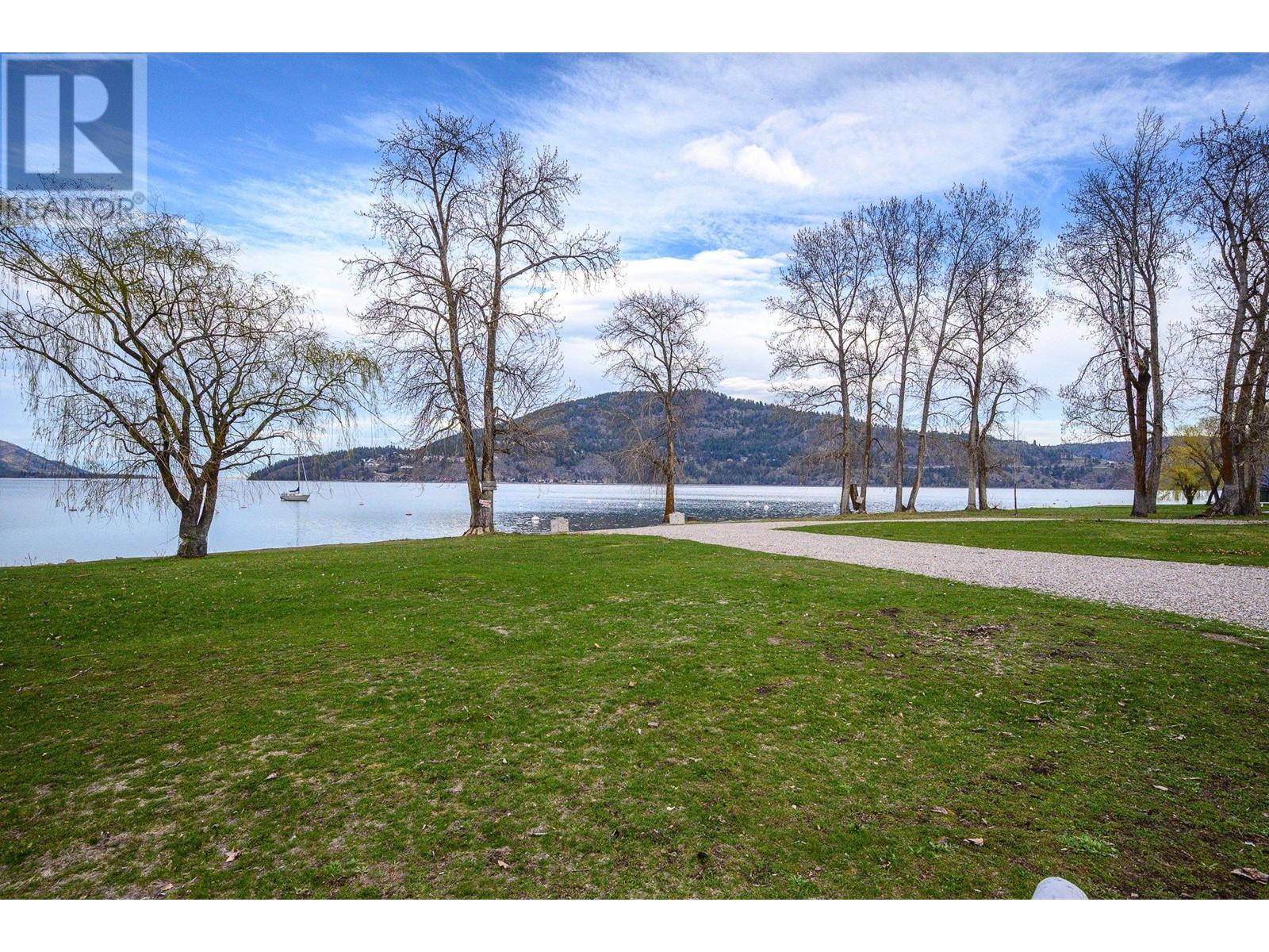 441 Hummingbird Avenue. Vernon, British Columbia