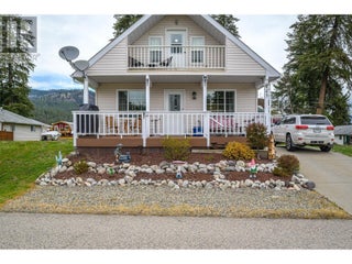 441 Hummingbird Avenue. Vernon, British Columbia