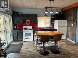 8800 Seymour Arm Main Road Unit# 21. Seymour Arm, British Columbia