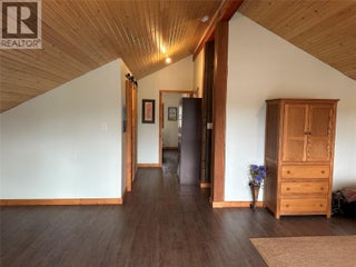 8800 Seymour Arm Main Road Unit# 21. Seymour Arm, British Columbia