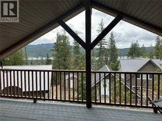 8800 Seymour Arm Main Road Unit# 21. Seymour Arm, British Columbia