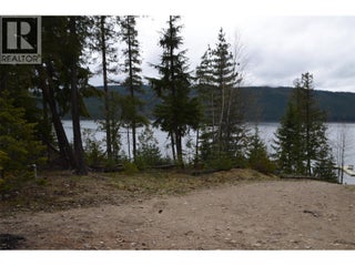 8800 Seymour Arm Main Road Unit# 21. Seymour Arm, British Columbia