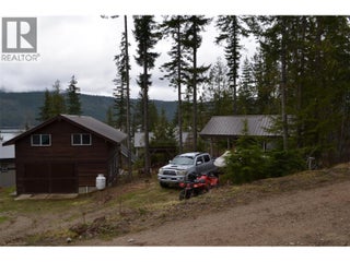 8800 Seymour Arm Main Road Unit# 21. Seymour Arm, British Columbia