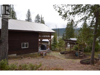 8800 Seymour Arm Main Road Unit# 21. Seymour Arm, British Columbia