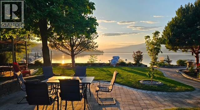 2009 Eagle Bay Road. Blind Bay, British Columbia