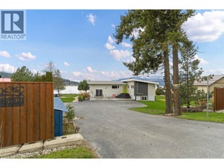 2009 Eagle Bay Road. Blind Bay, British Columbia