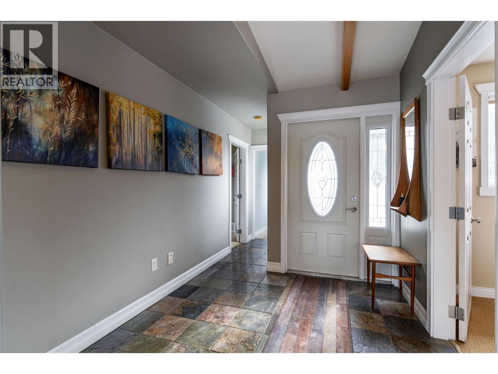 2009 Eagle Bay Road. Blind Bay, British Columbia