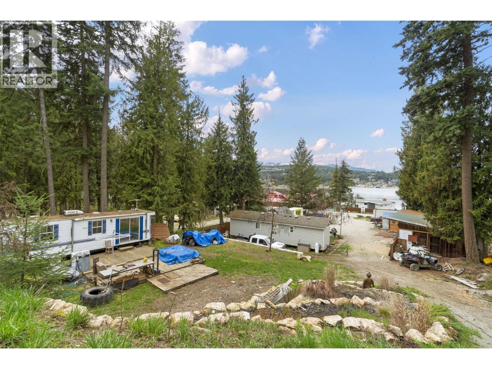 2009 Eagle Bay Road. Blind Bay, British Columbia