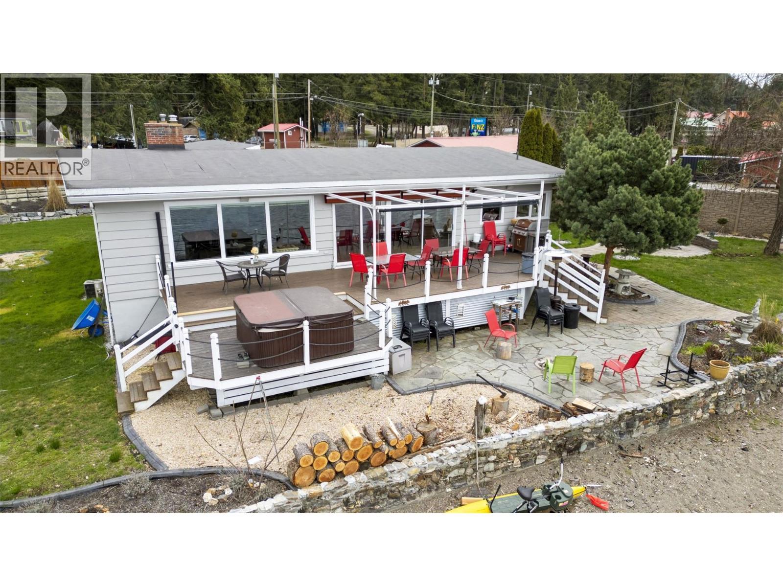 2009 Eagle Bay Road. Blind Bay, British Columbia