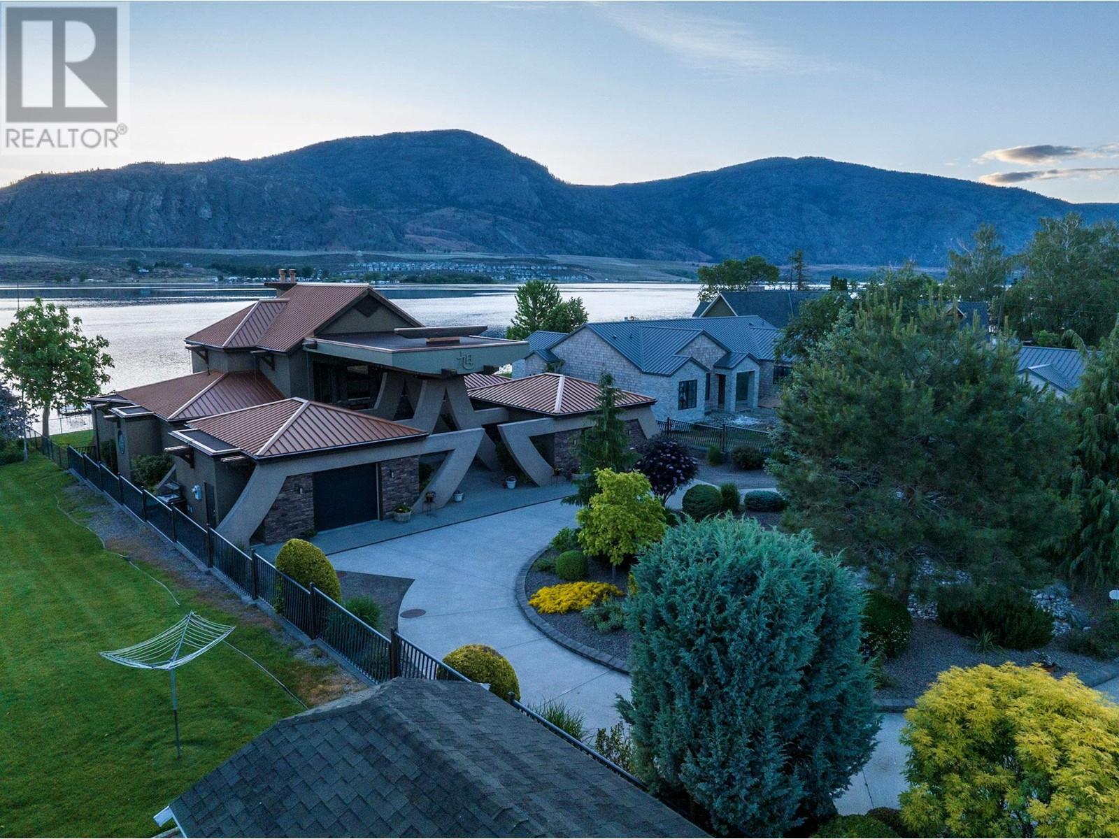 17949 87th Street. Osoyoos, British Columbia