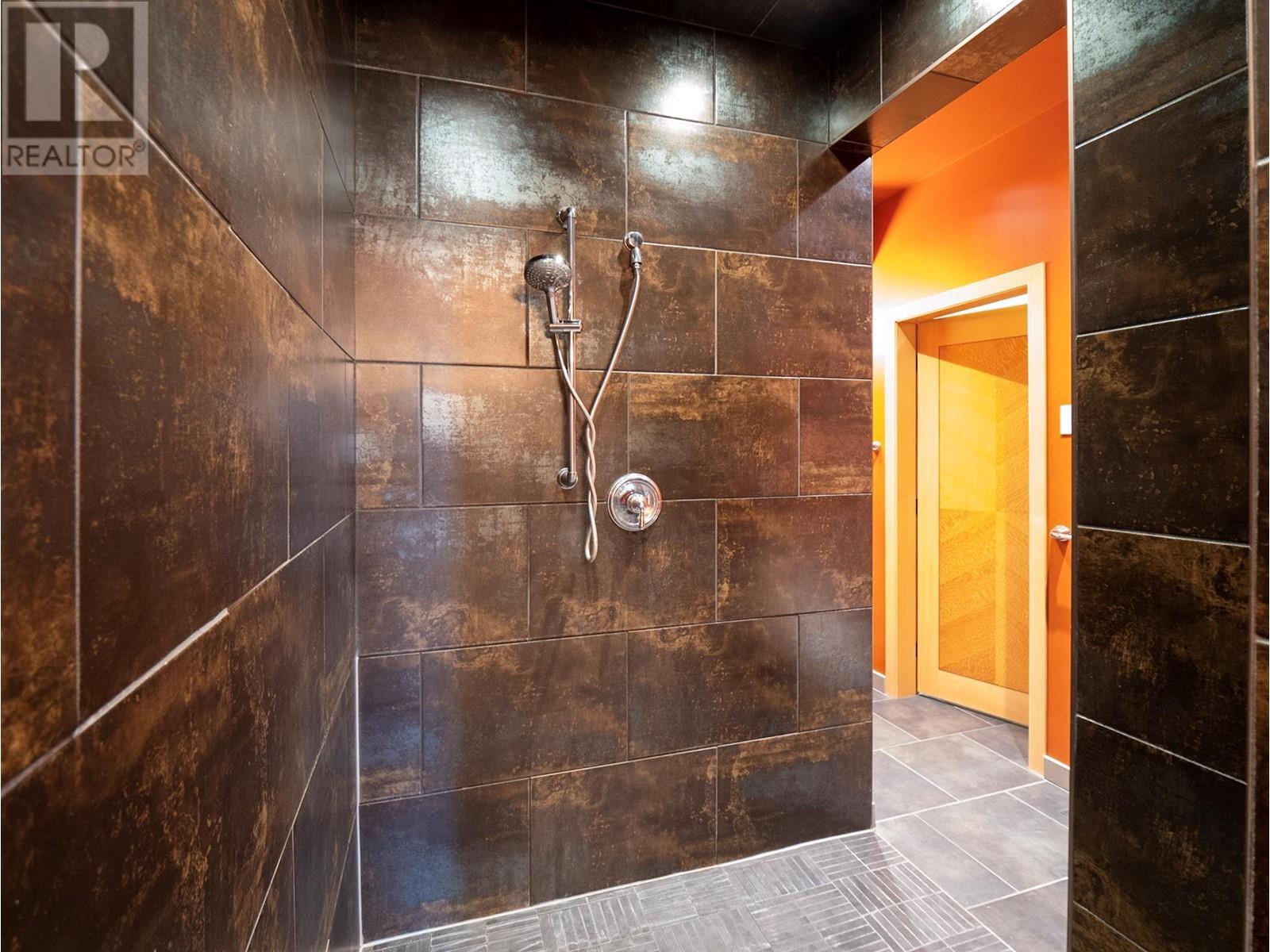 17949 87th Street. Osoyoos, British Columbia