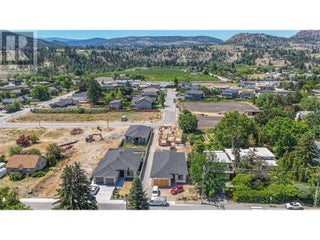 5586 Nixon Road. Summerland, British Columbia