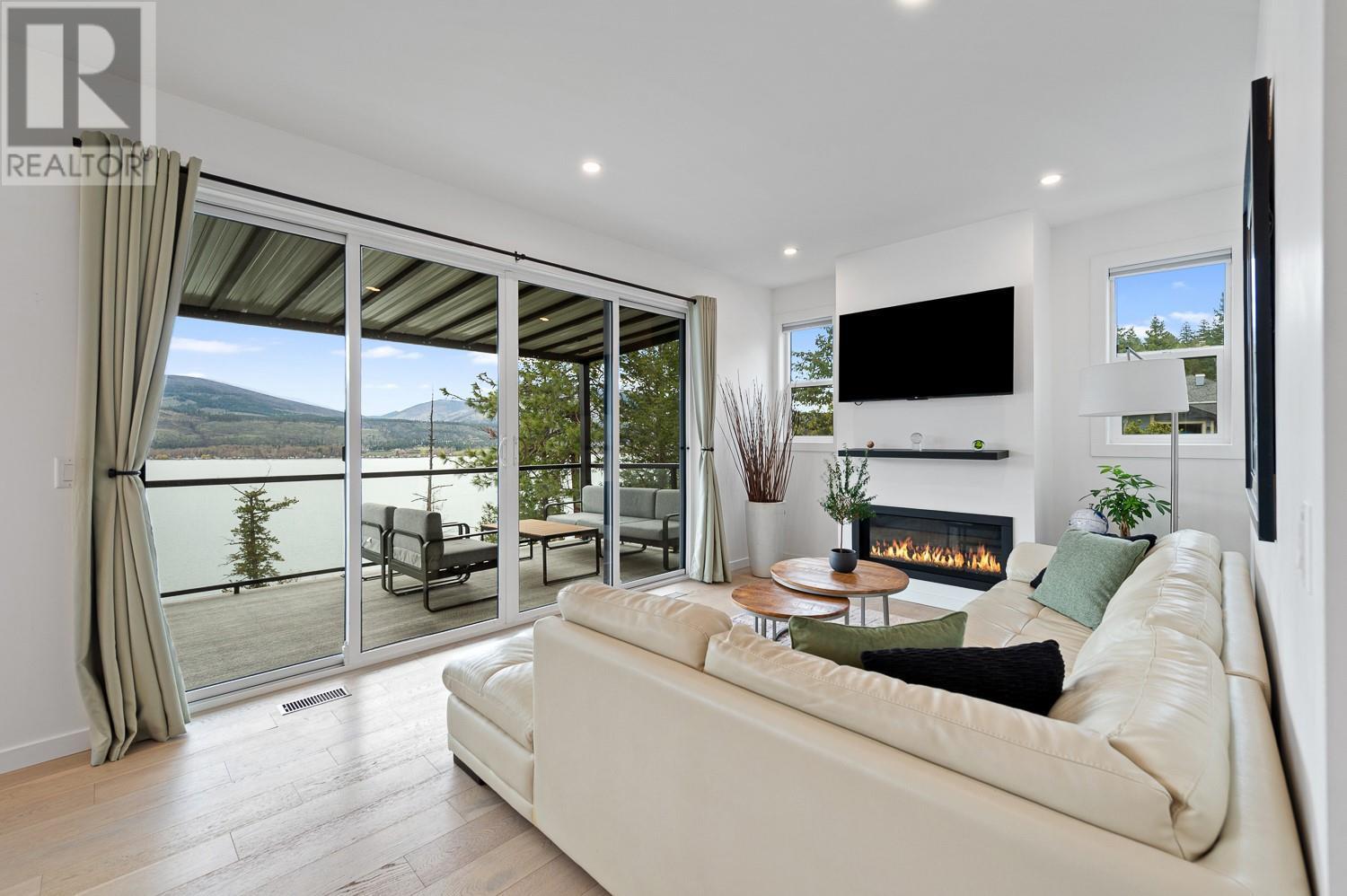 40 Kestrel Place Unit# 12. Vernon, British Columbia