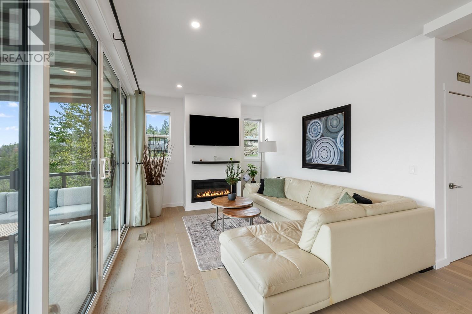 40 Kestrel Place Unit# 12. Vernon, British Columbia