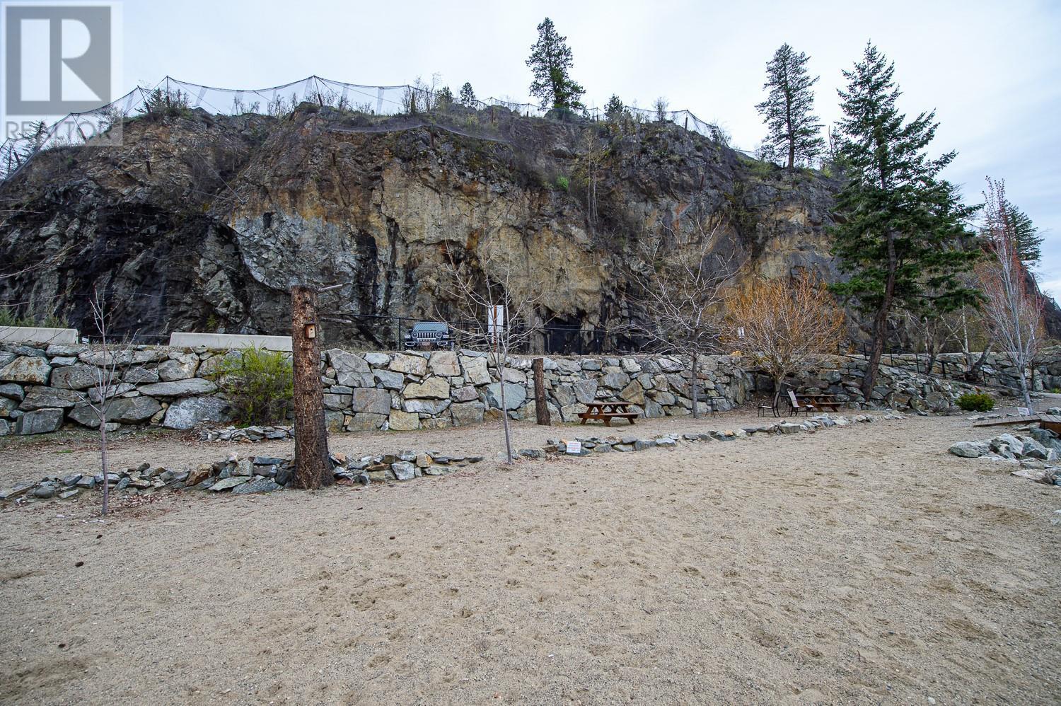 40 Kestrel Place Unit# 12. Vernon, British Columbia