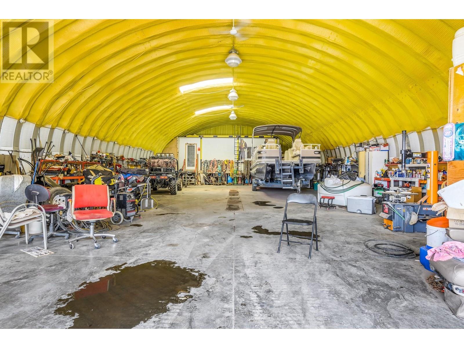 18125 Hereford Road. Lake Country, British Columbia