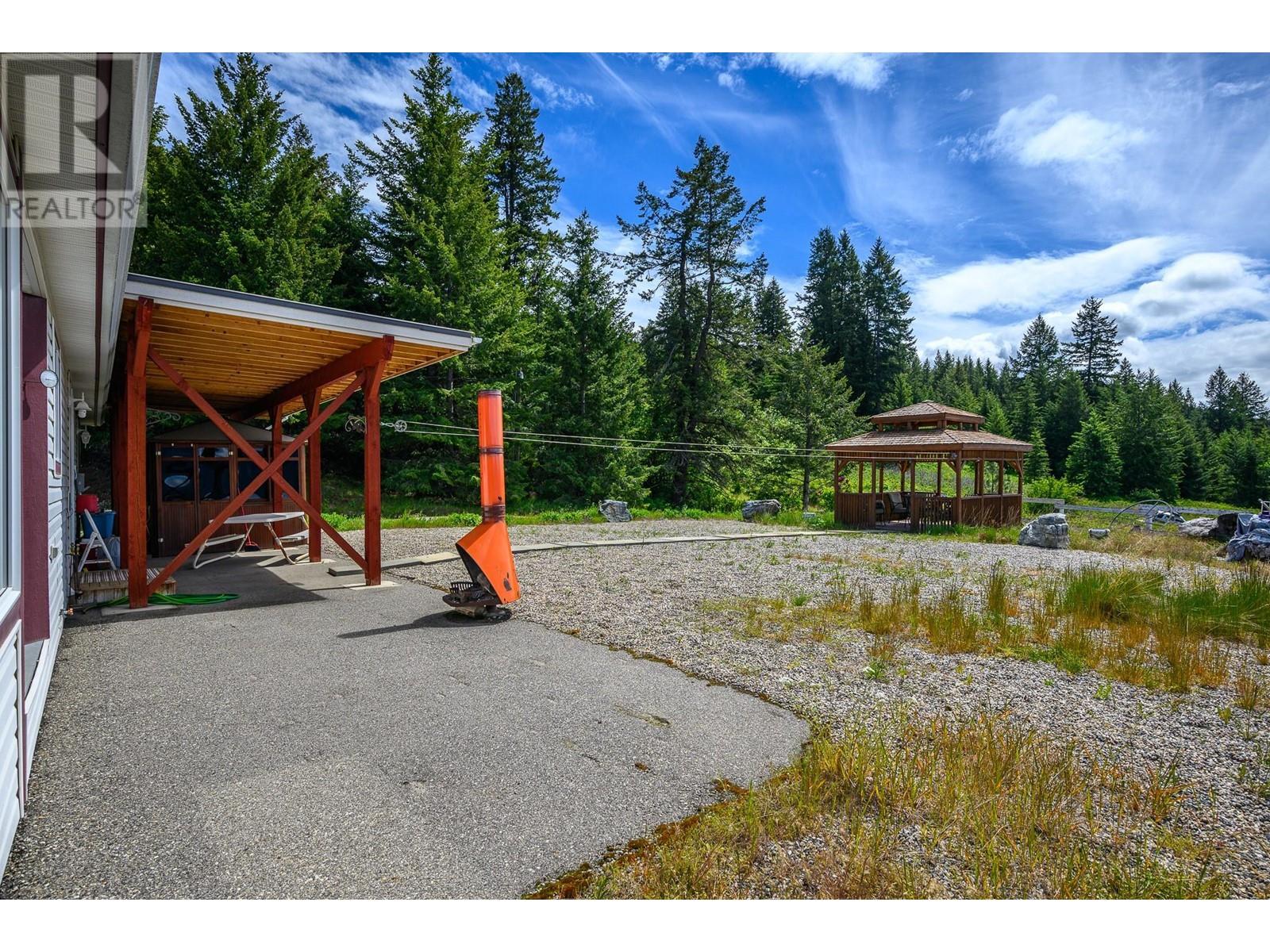 18125 Hereford Road. Lake Country, British Columbia