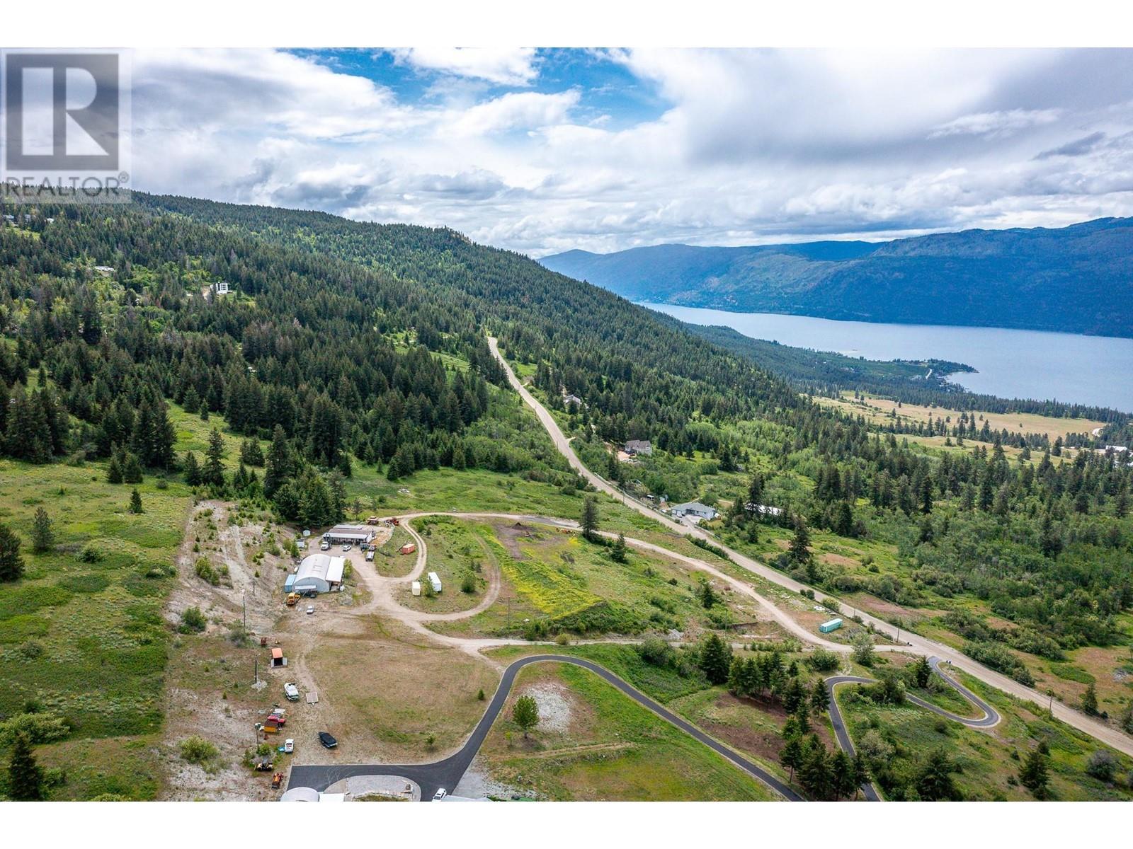 18125 Hereford Road. Lake Country, British Columbia