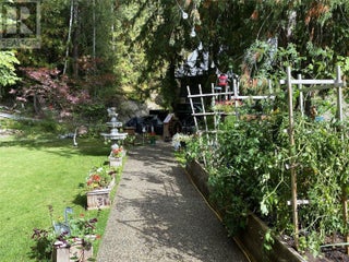 7463 Black Road Se. Salmon Arm, British Columbia