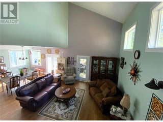 7463 Black Road Se. Salmon Arm, British Columbia