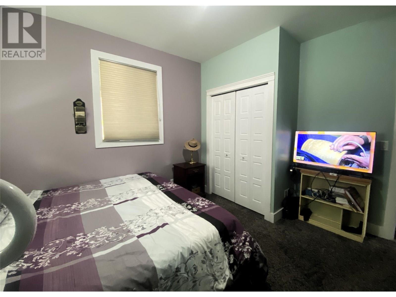 7463 Black Road Se. Salmon Arm, British Columbia