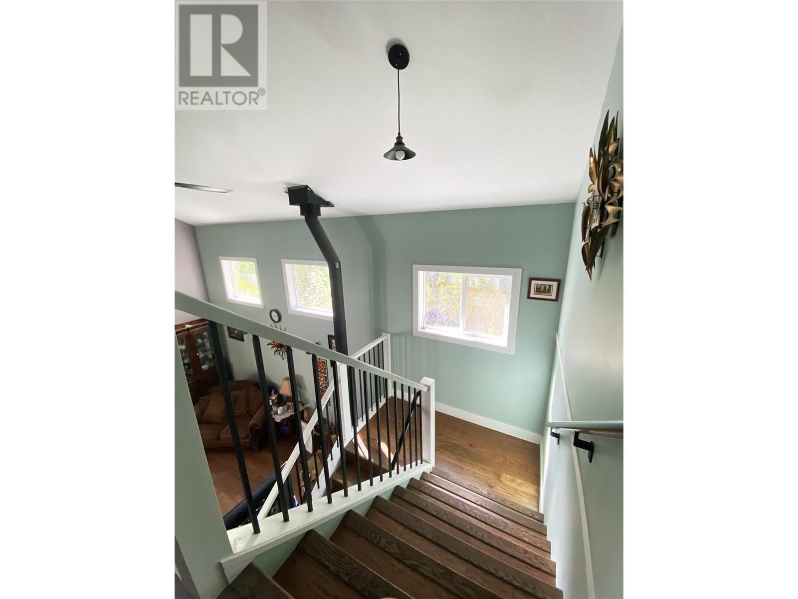 7463 Black Road Se. Salmon Arm, British Columbia