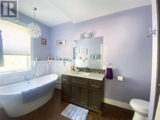 7463 Black Road Se. Salmon Arm, British Columbia