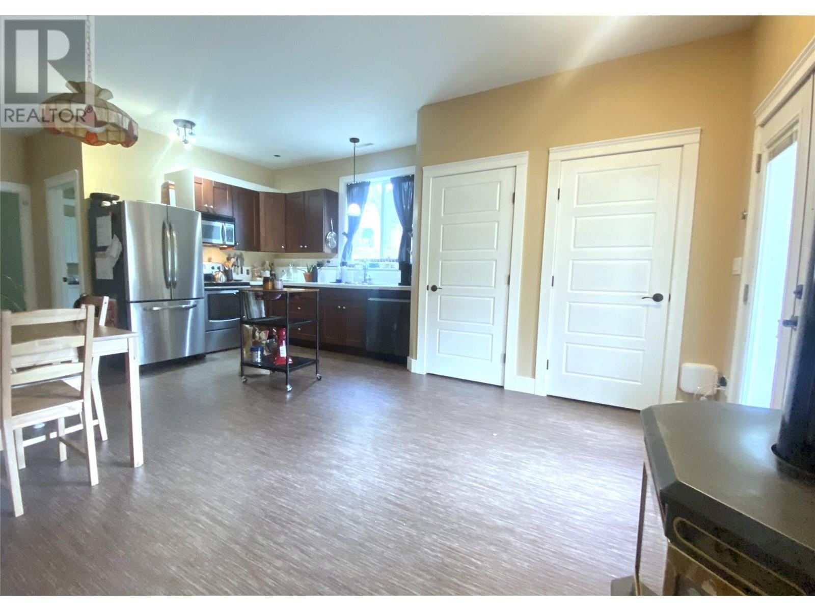 7463 Black Road Se. Salmon Arm, British Columbia